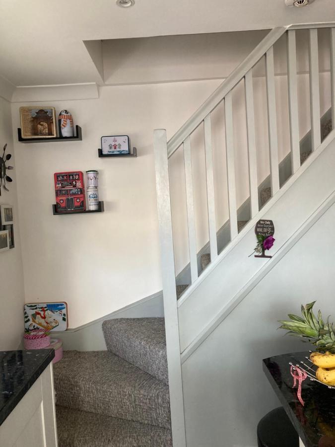 Cosy Twin Room With Private Bathroom Faversham Eksteriør bilde